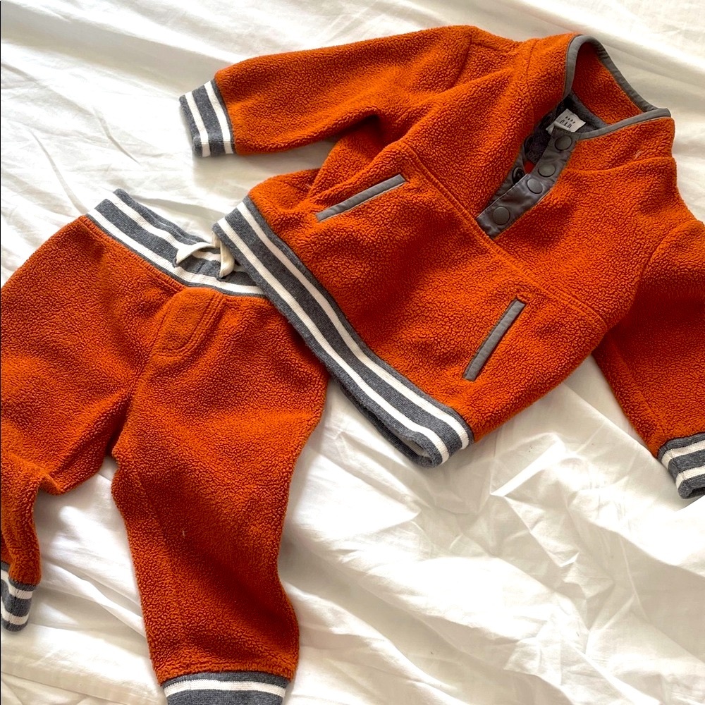 Baby Gap 12-18 months baby winter set